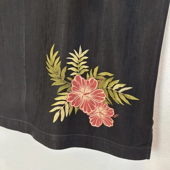 Men’s Tommy Bahama With A Twist Martini Hawaiian Tiki Shirt 100% Silk Size XL - Picture 3 of 12